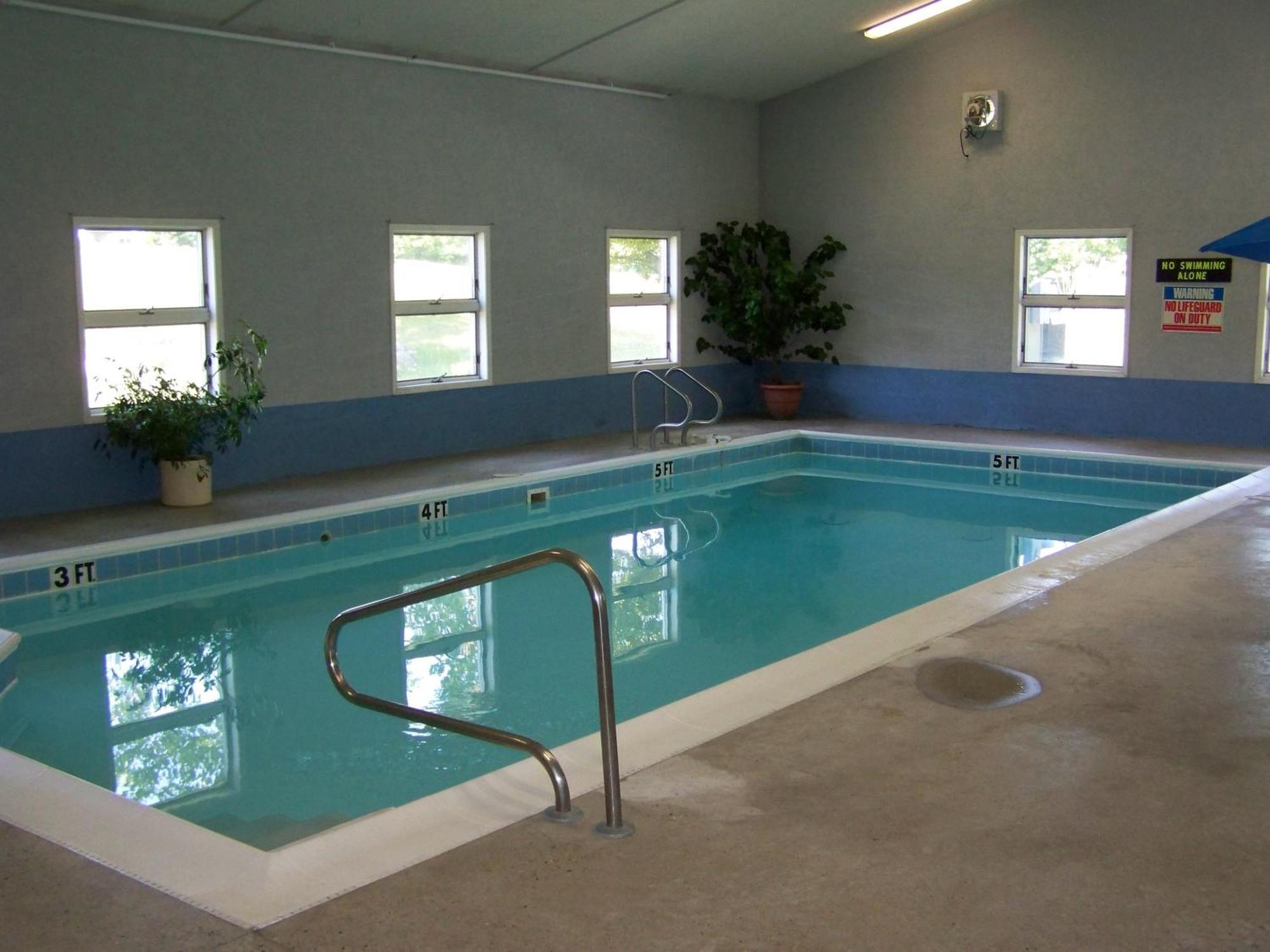 Brook Pointe Hotel Syracuse